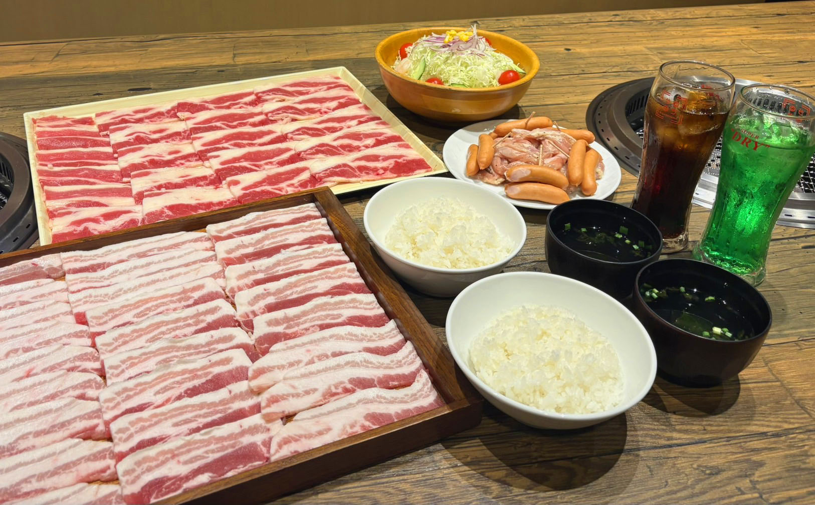 学生限定食べ放題